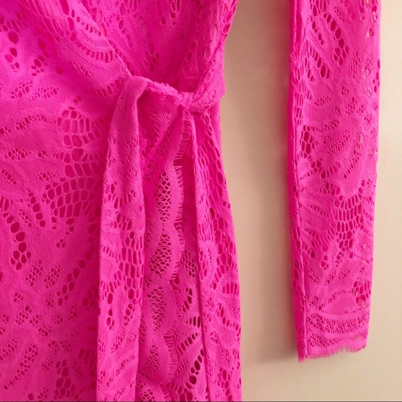 Lilly Pulitzer Tiki Wrap Romper - Picture 6 of 9